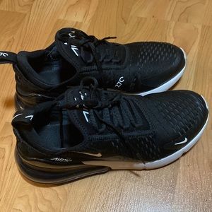 Nike womens Sneakers Size 8